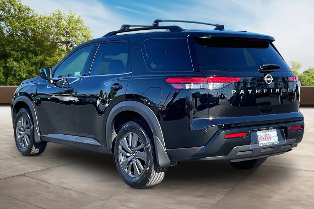 New 2026 Nissan Pathfinder SV w/ Cargo Package FWD image 3
