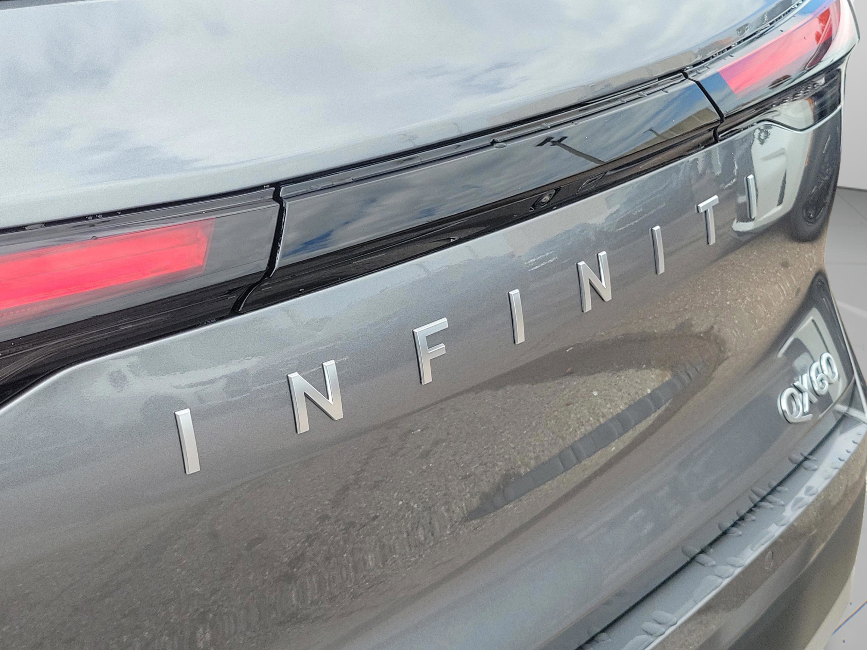 New 2026 INFINITI QX60 Pure w/ Family Package image 9