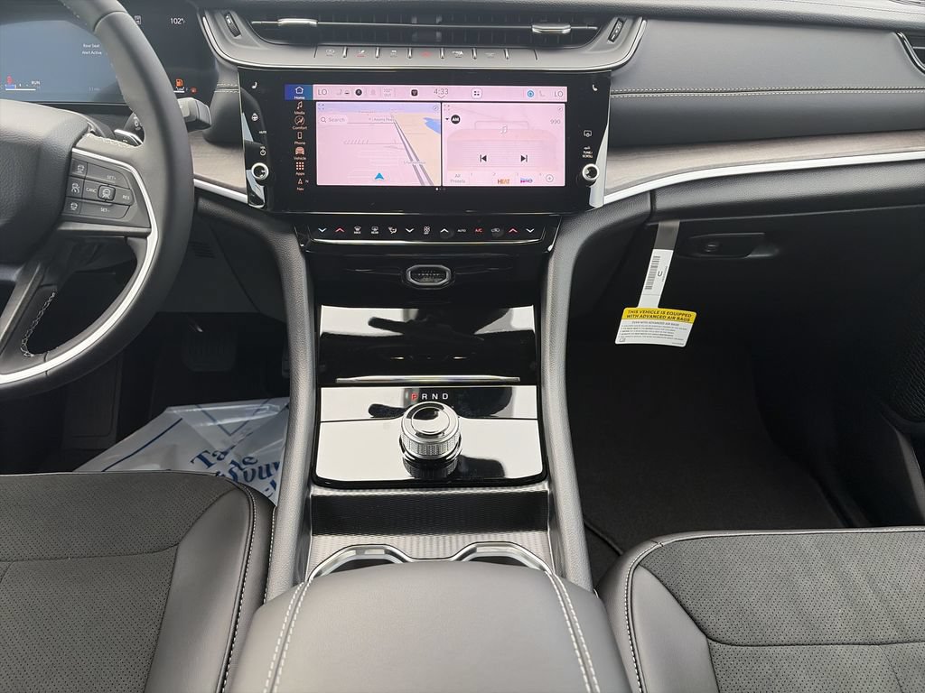 New 2026 Jeep Grand Cherokee Altitude RWD image 15