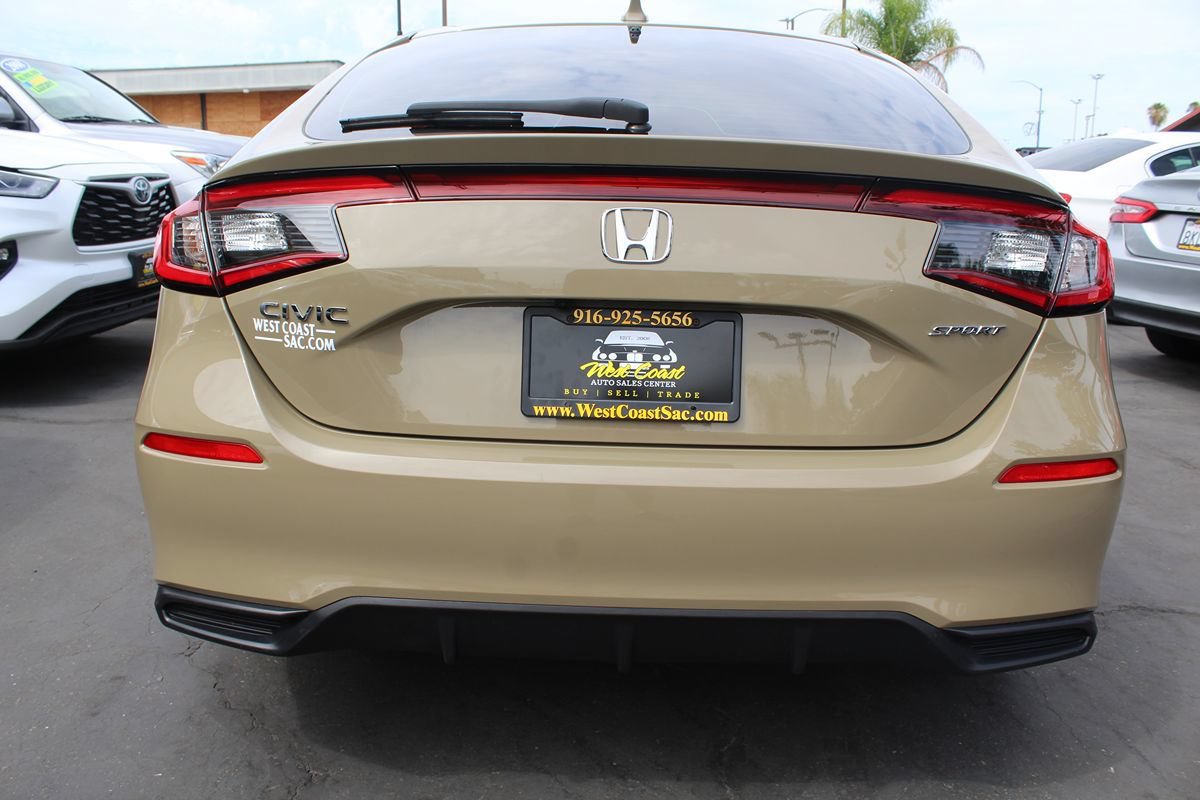 Used 2025 Honda Civic Sport image 13