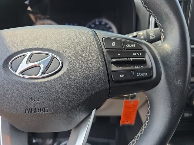 Used 2022 Hyundai Venue SEL FWD image 21
