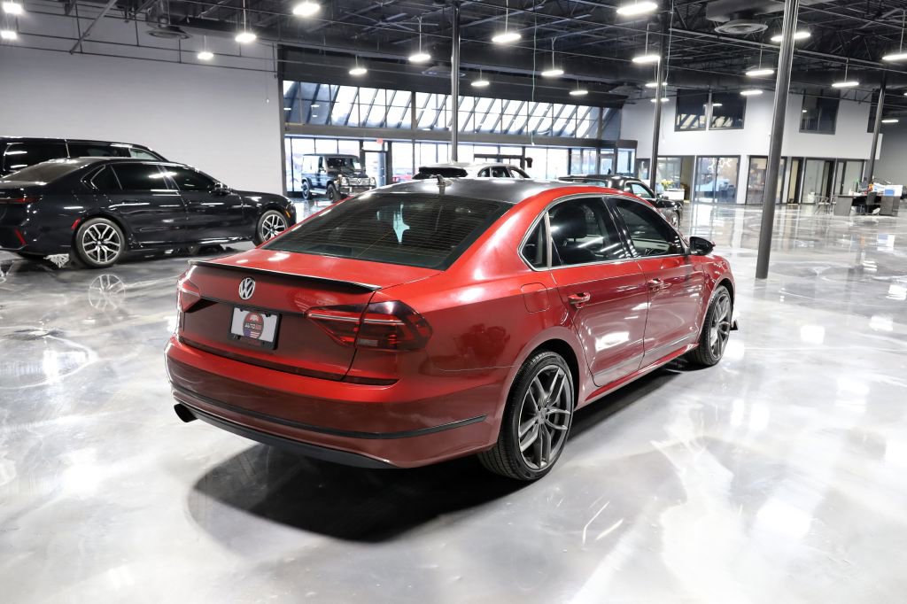 Used 2017 Volkswagen Passat 1.8T SEL Premium image 7