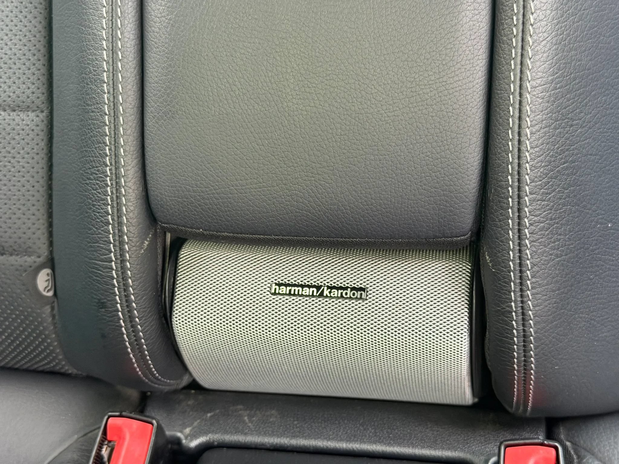 Used 2016 Mercedes-Benz E 400 Cabriolet image 23