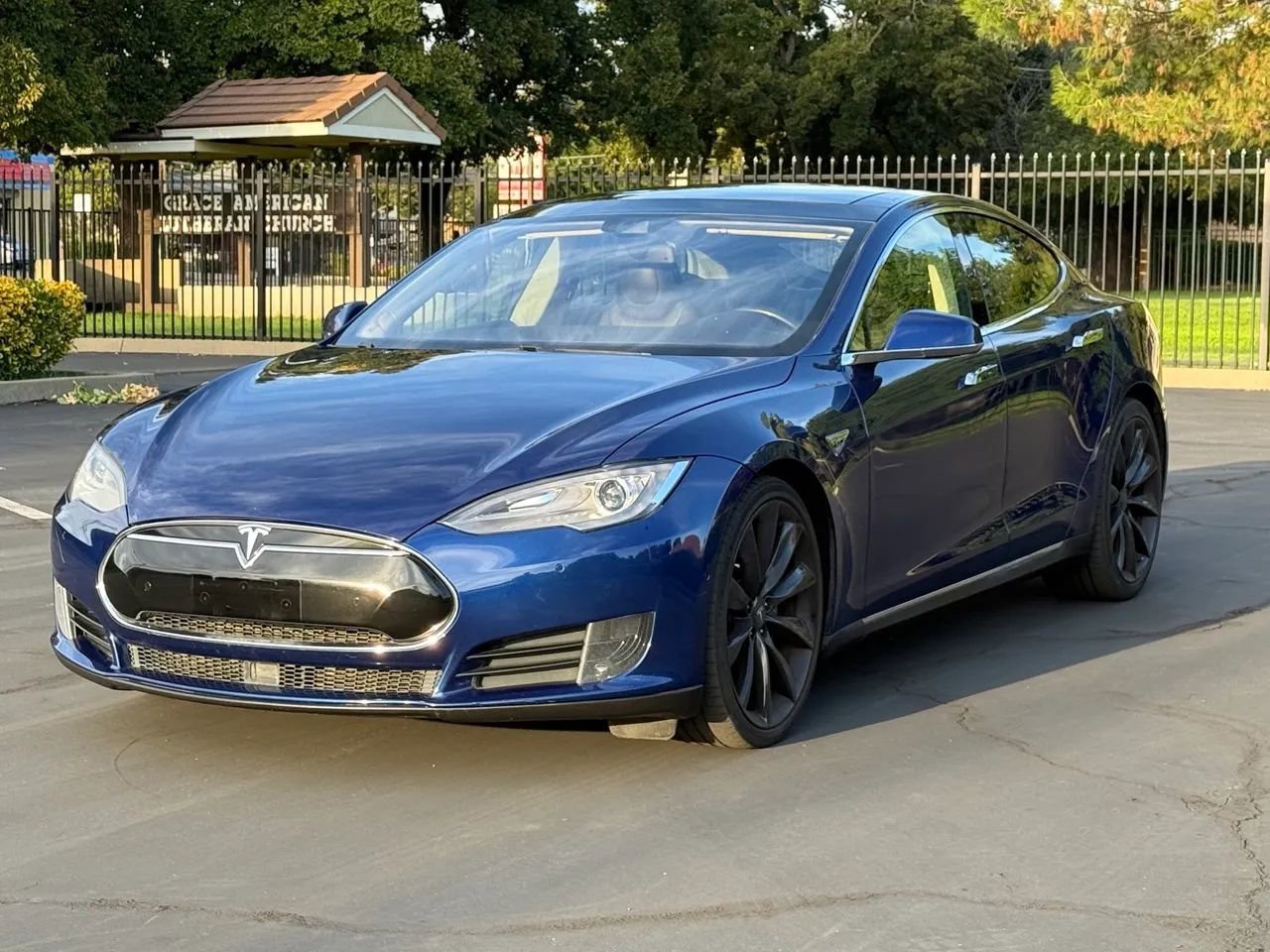 Used 2015 Tesla Model S 85D