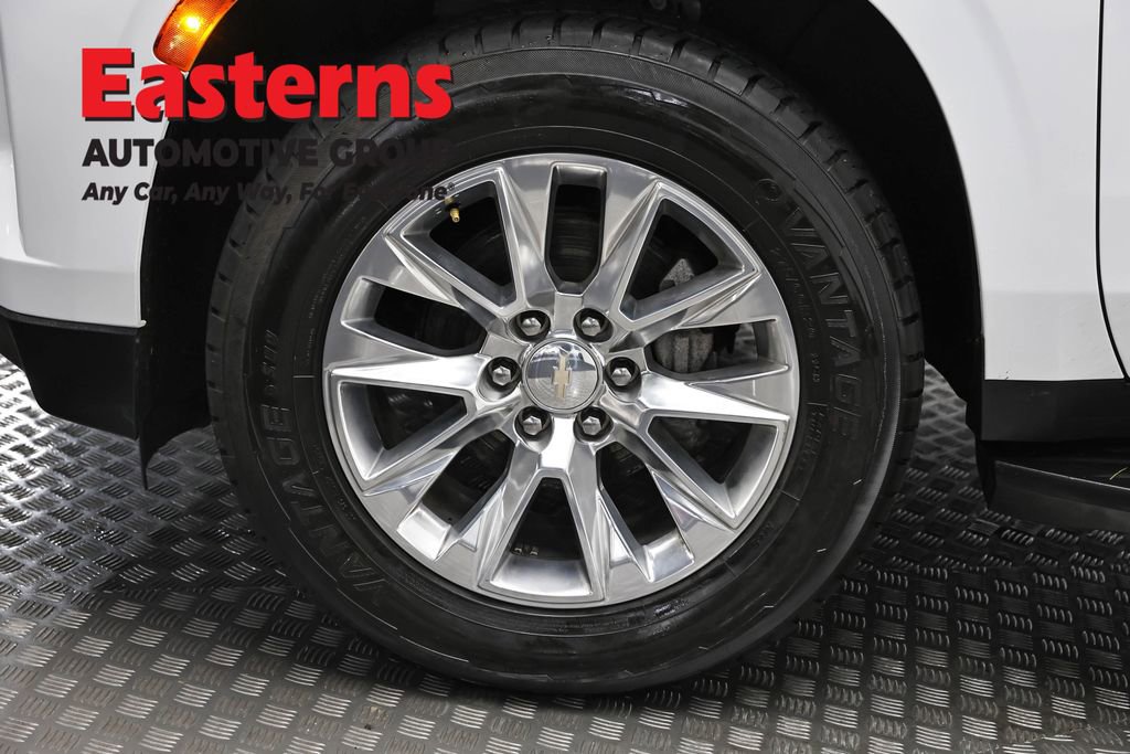 Used 2023 Chevrolet Suburban Premier RWD image 35