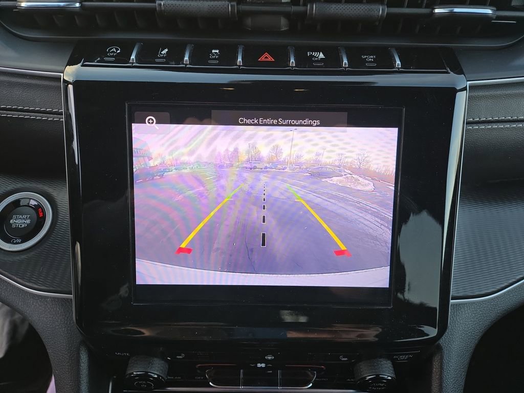 Used 2023 Jeep Grand Cherokee L Laredo image 23