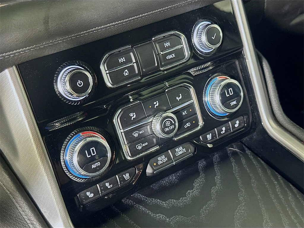 Used 2023 GMC Yukon Denali image 28
