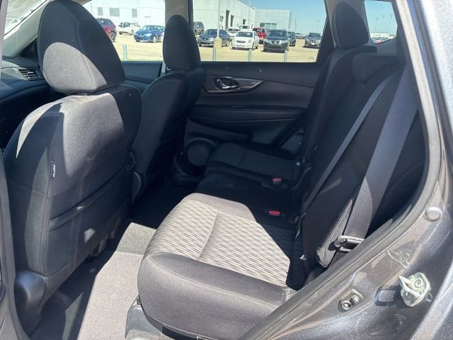 Used 2018 Nissan Rogue SV FWD image 10