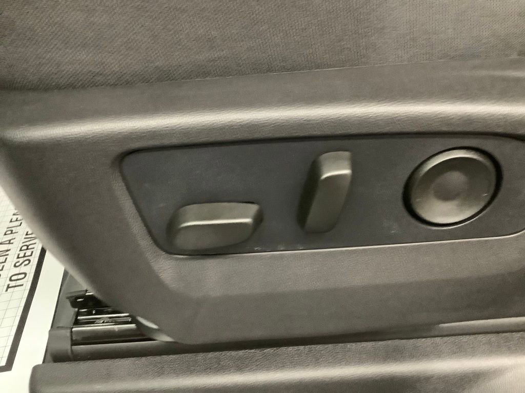 New 2026 Chevrolet Silverado 2500 LT w/ Convenience Package image 10