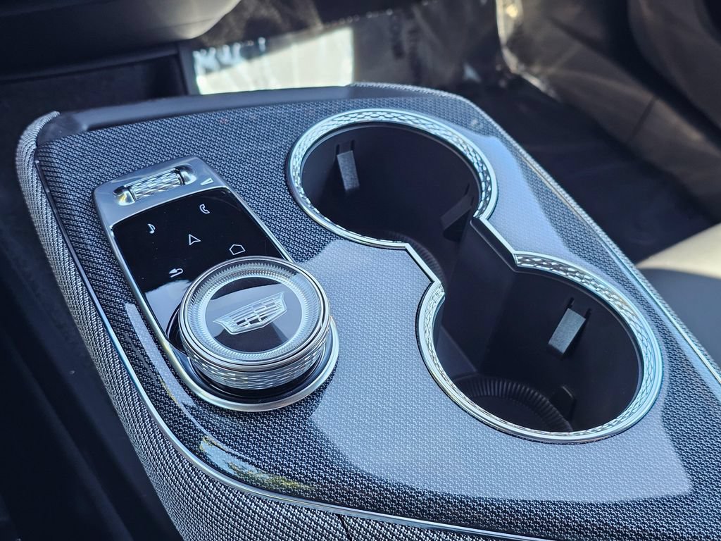 New 2026 Cadillac Optiq Sport 1 AWD/4WD image 32