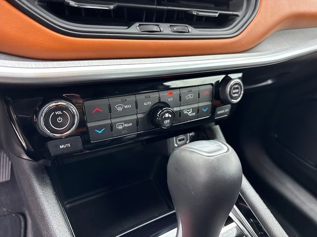 Used 2024 Jeep Compass Limited AWD/4WD image 24