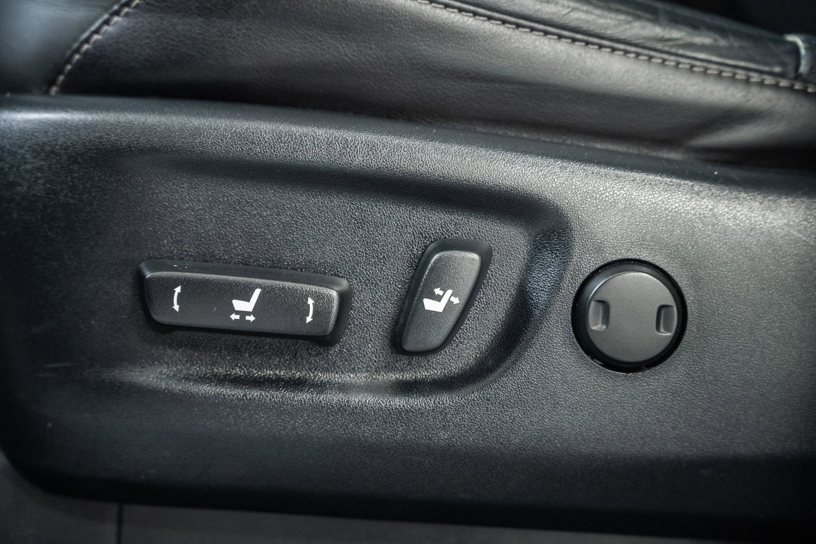 Used 2017 Lexus GX 460 Luxury w/ Sport Design Package image 46