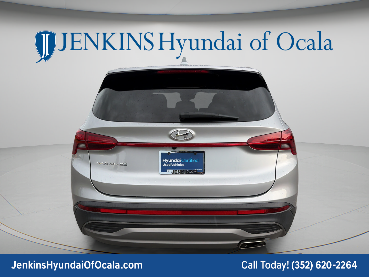 Certified 2023 Hyundai Santa Fe SE w/ Cargo Package FWD image 4