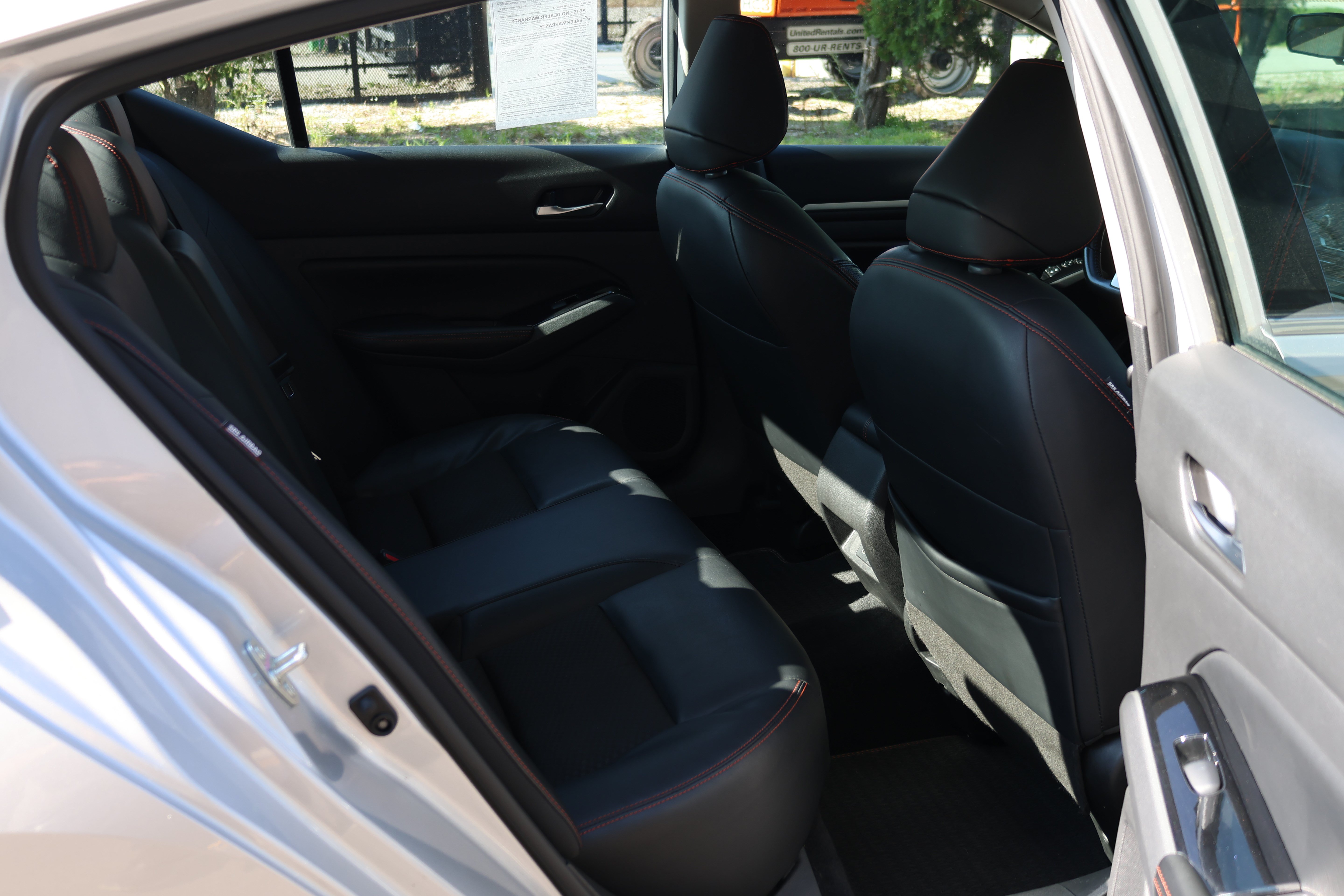 Used 2024 Nissan Altima 2.5 SR FWD image 19