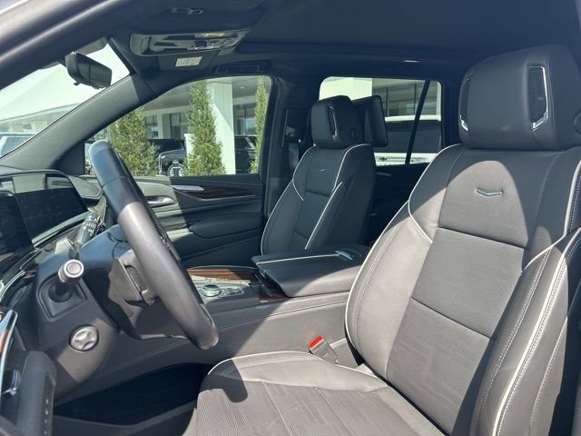 Certified 2023 Cadillac Escalade Premium Luxury image 21