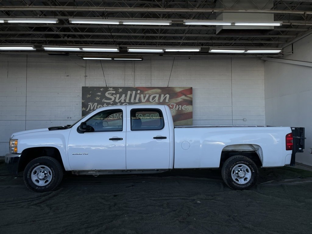 Used 2010 Chevrolet Silverado 2500 W/T image 2