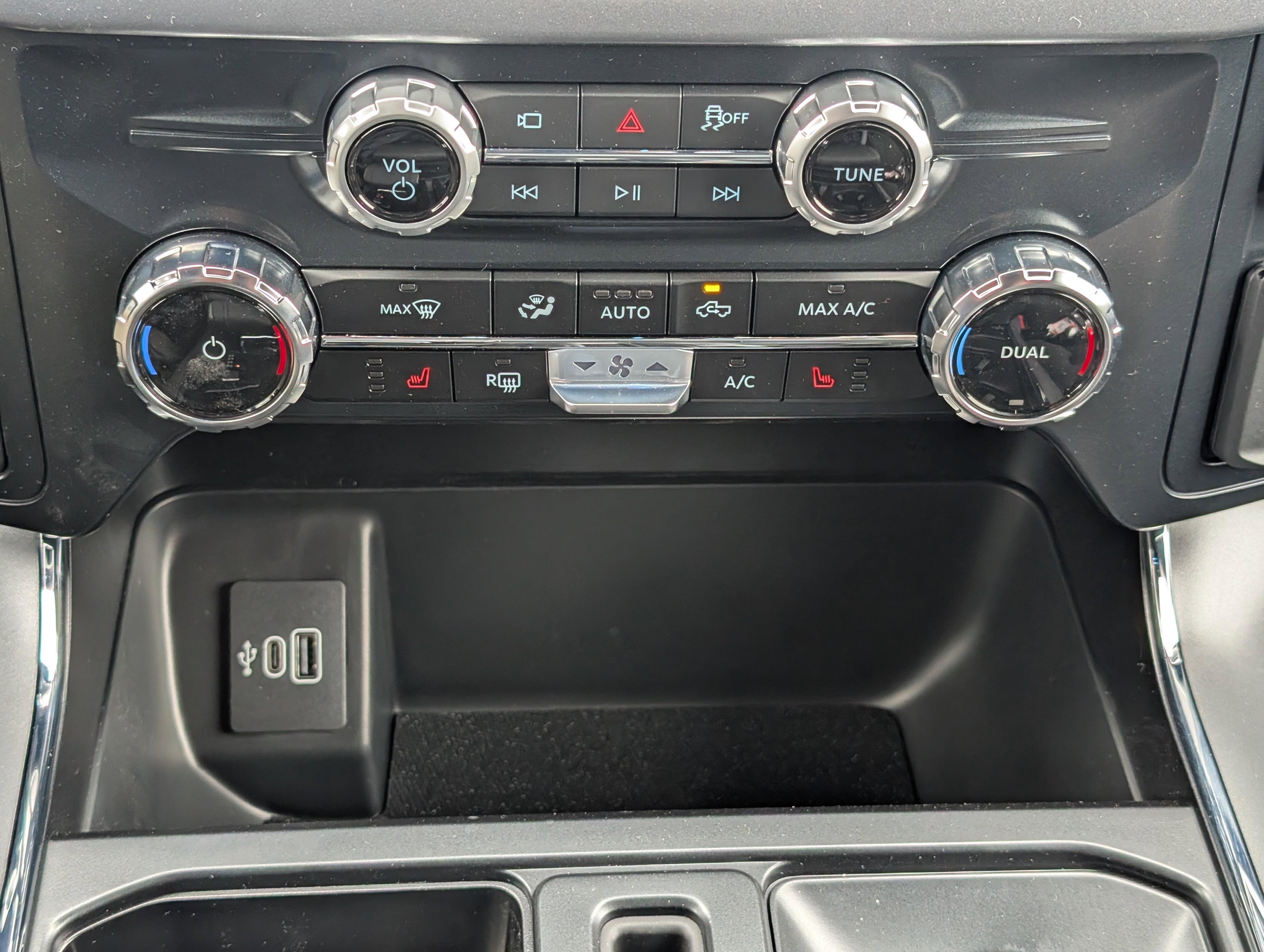 New 2026 Ford F150 XLT w/ Equipment Group 302A MID image 21