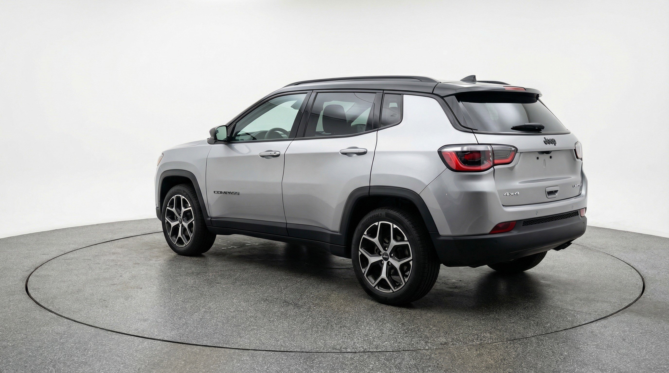 Used 2025 Jeep Compass Limited image 6