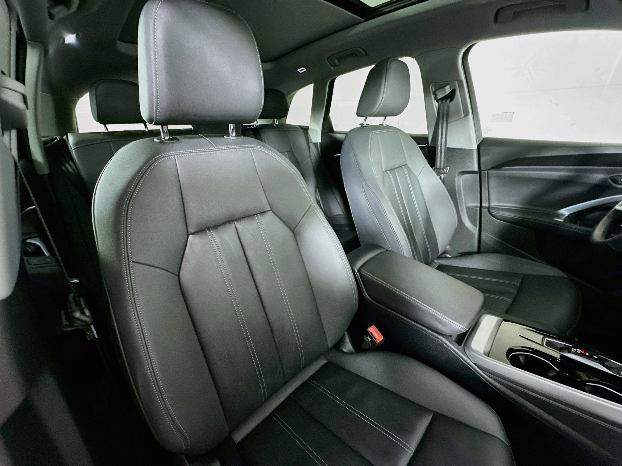 Used 2025 Audi Q5 Premium Plus w/ Premium Plus AWD/4WD image 28
