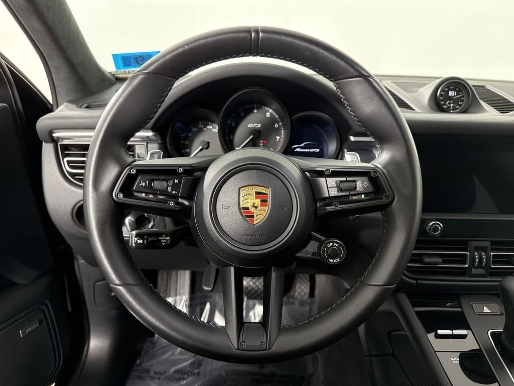 Certified 2022 Porsche Macan GTS AWD/4WD image 36