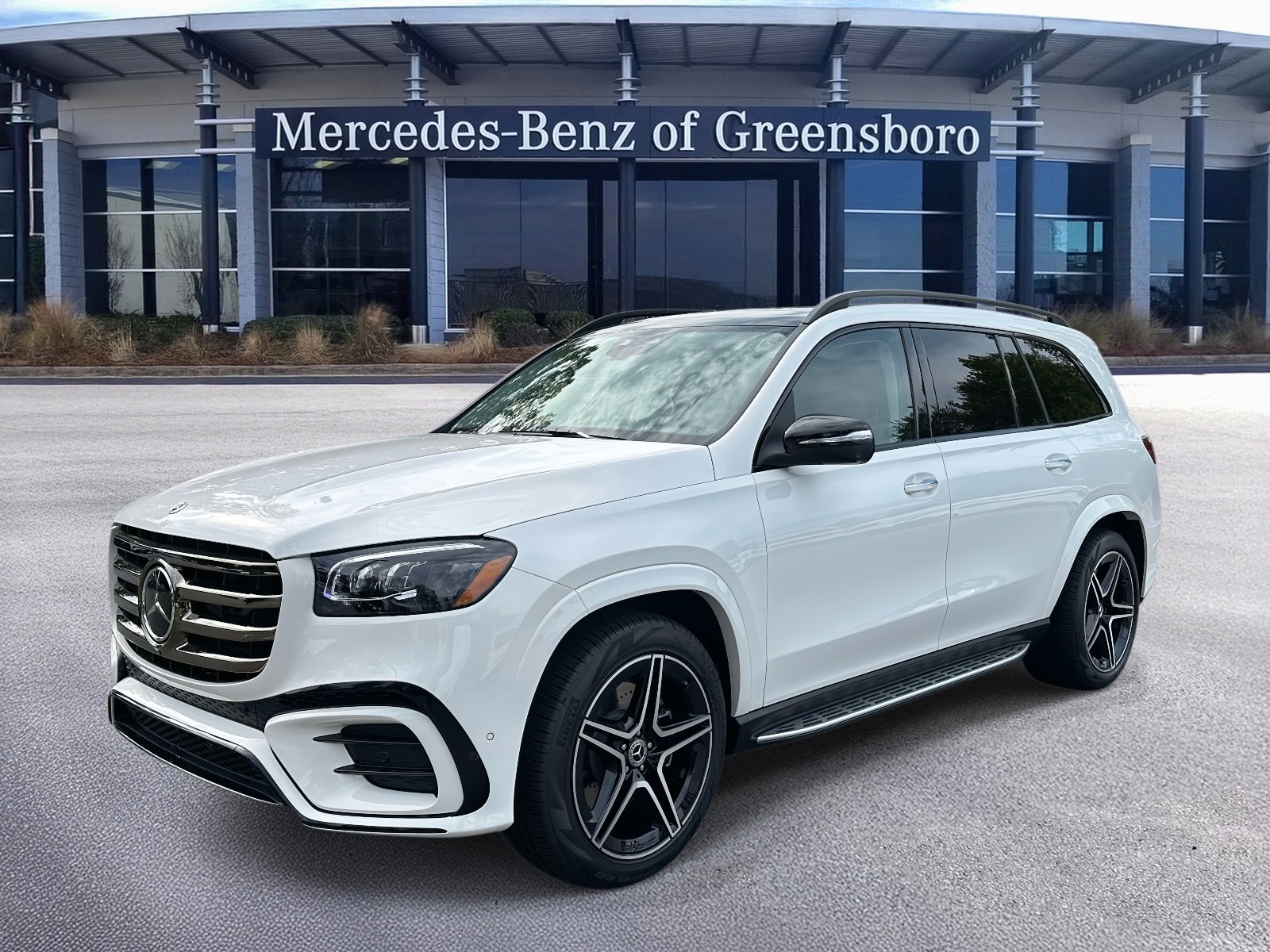 New 2026 Mercedes-Benz GLS 450 4MATIC image 2