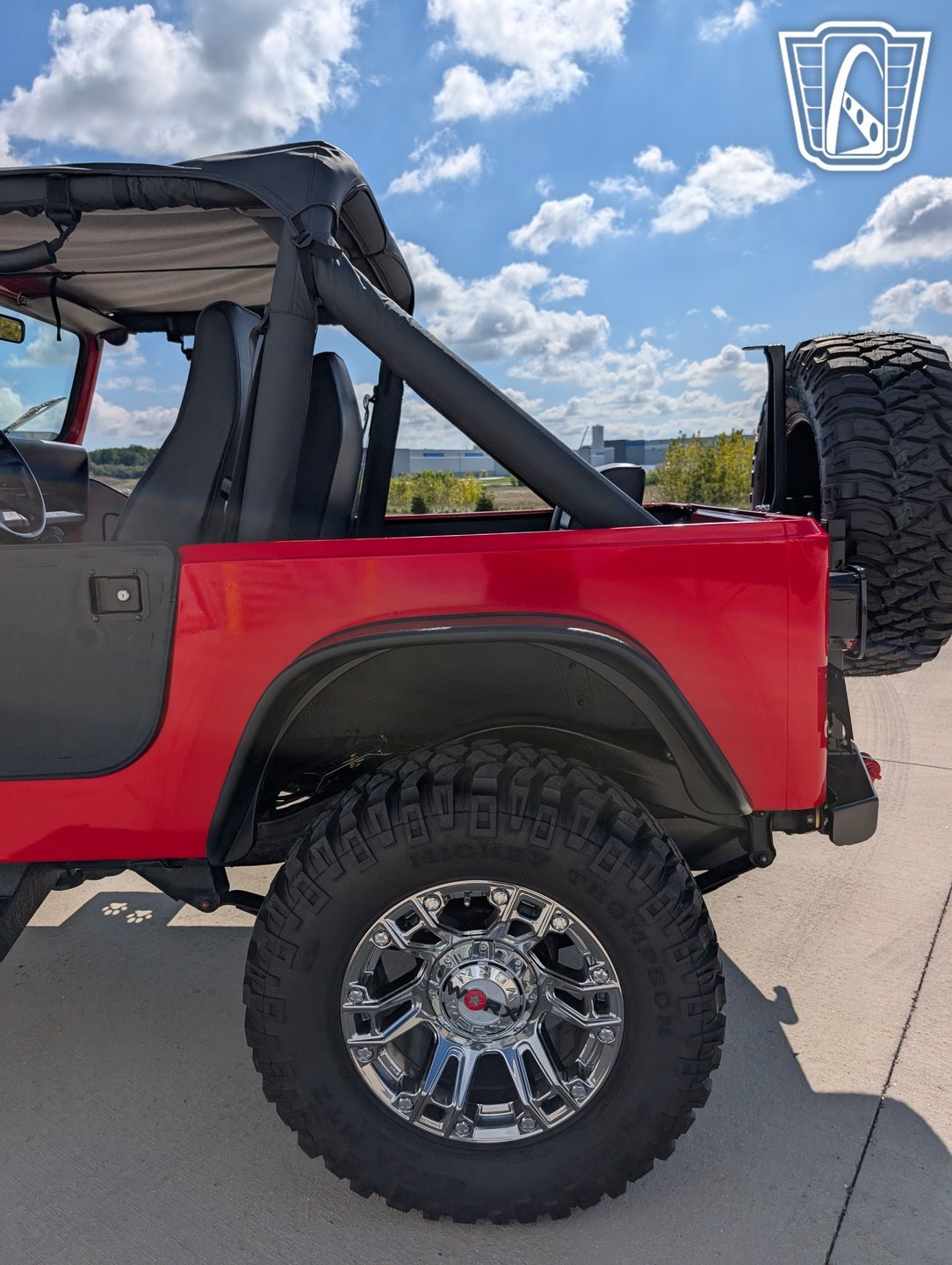 Used 1993 Jeep Wrangler S image 33