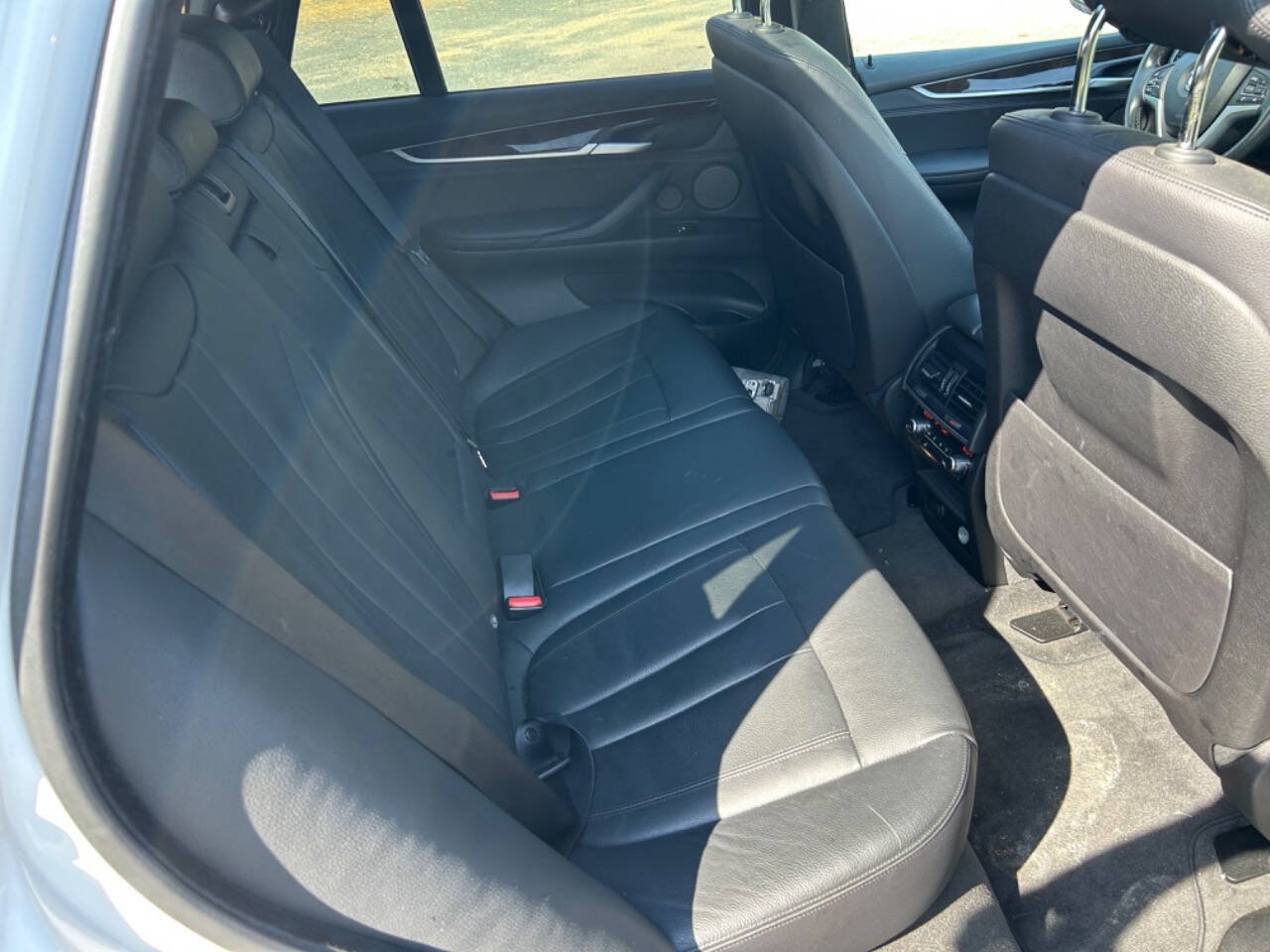 Used 2017 BMW X5 xDrive40e AWD/4WD image 27