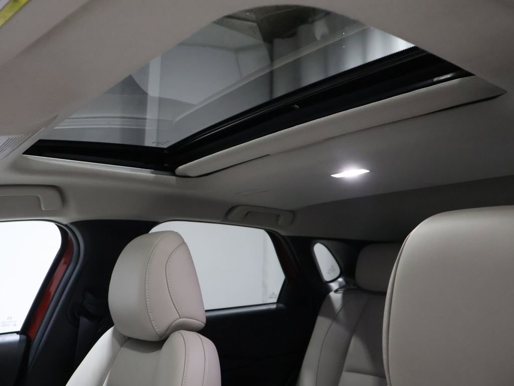 Used 2025 MAZDA CX-30 AWD 2.5 S w/ Preferred Package image 8