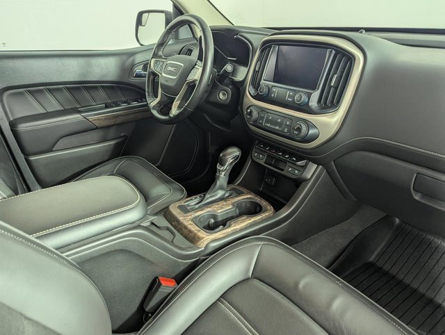 Used 2022 GMC Canyon Denali w/ Denali Black Edition Package image 28