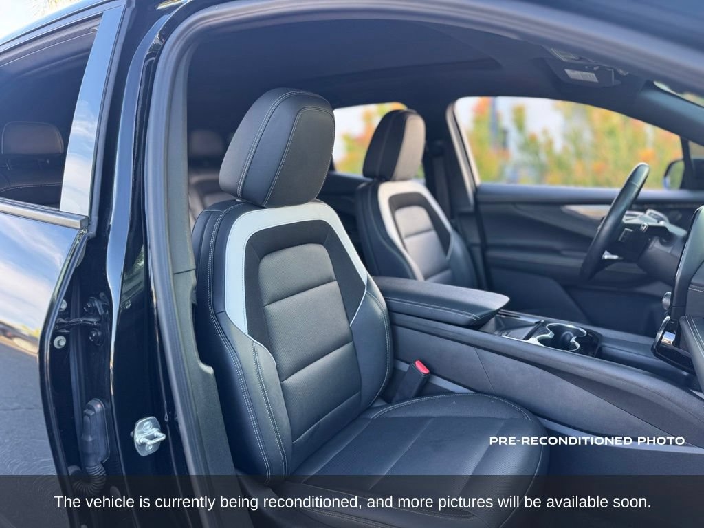 Used 2024 Chevrolet Blazer EV LT AWD/4WD image 15