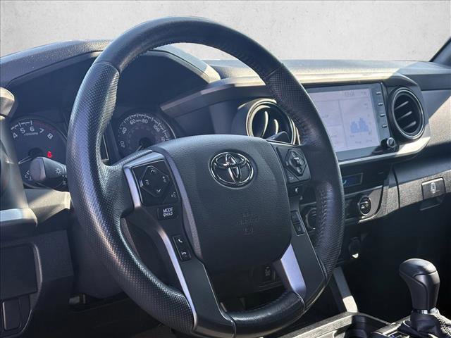 Used 2021 Toyota Tacoma TRD Off-Road image 9