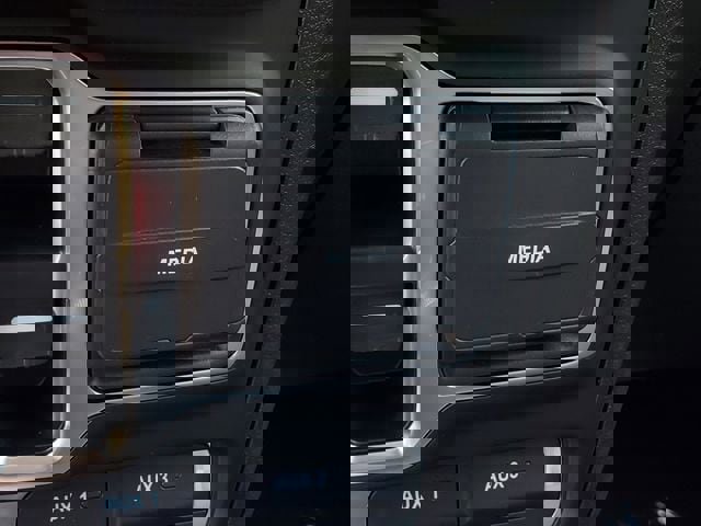 Used 2025 Jeep Wrangler Rubicon image 31