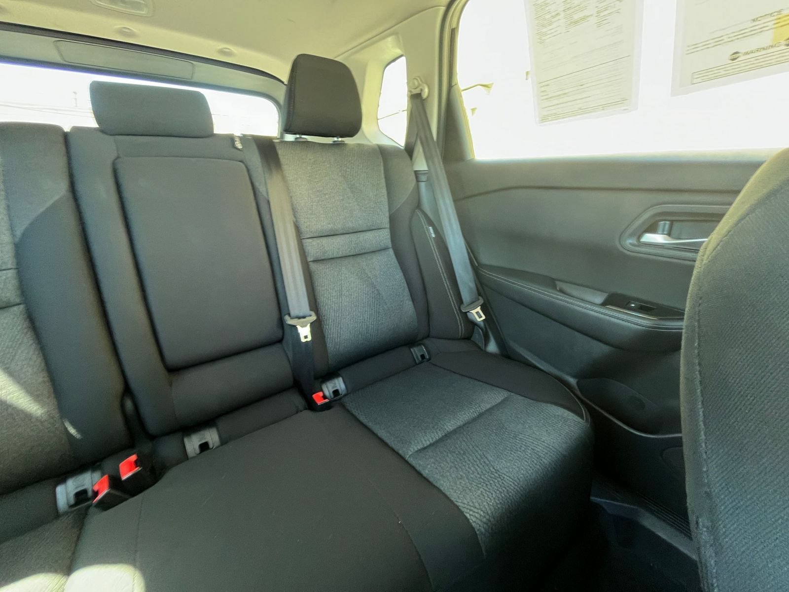 Used 2025 Nissan Rogue SV FWD image 39