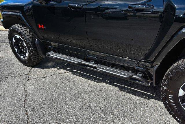 New 2025 GMC Hummer EV 2X w/ Extreme Off-Road Package image 9