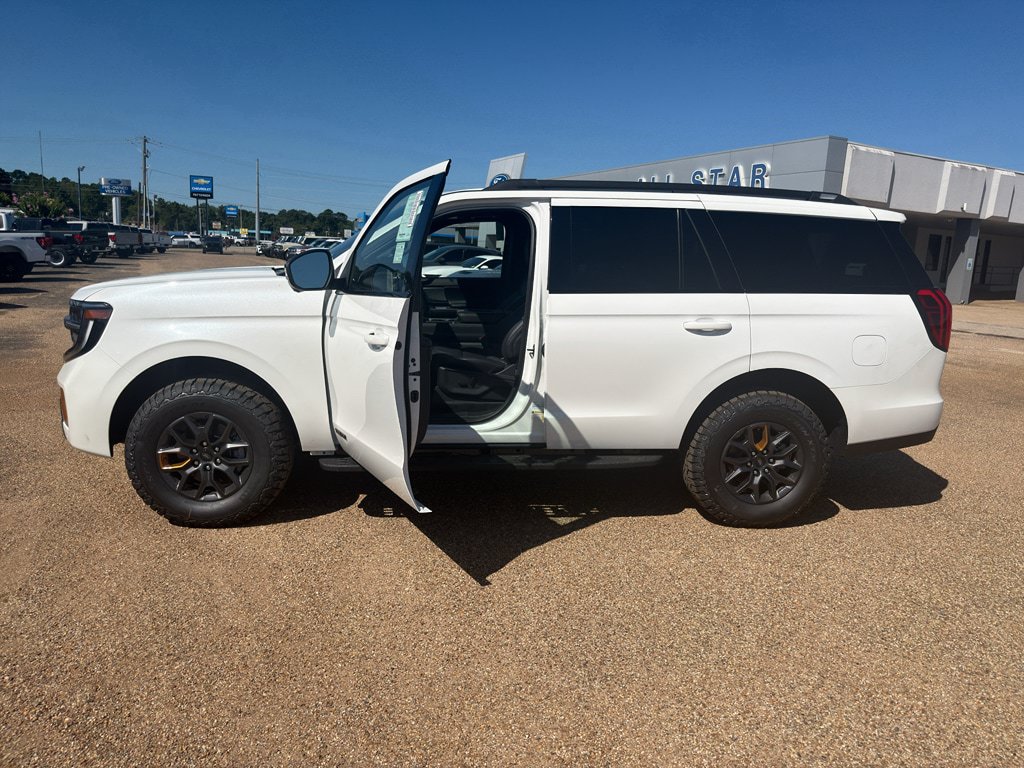 New 2027 Ford Expedition Tremor AWD/4WD image 14