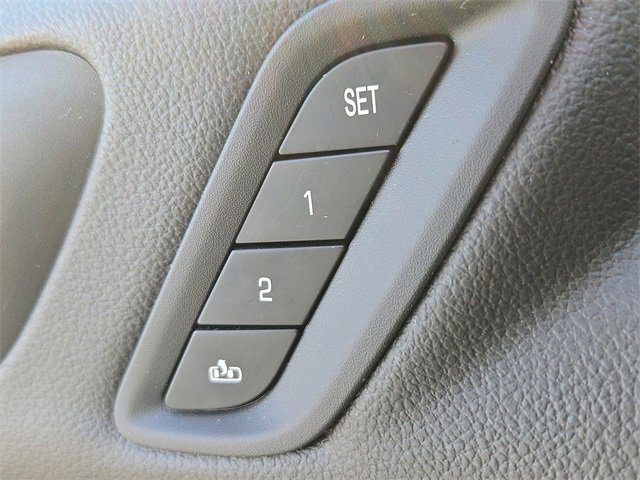 Used 2023 GMC Acadia Denali w/ Denali Ultimate Package image 24