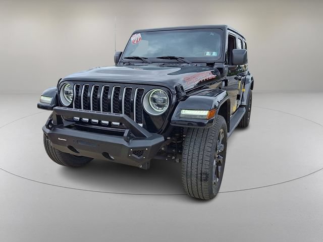 Used 2021 Jeep Wrangler Unlimited Sahara w/ Cold Weather Group AWD/4WD image 4