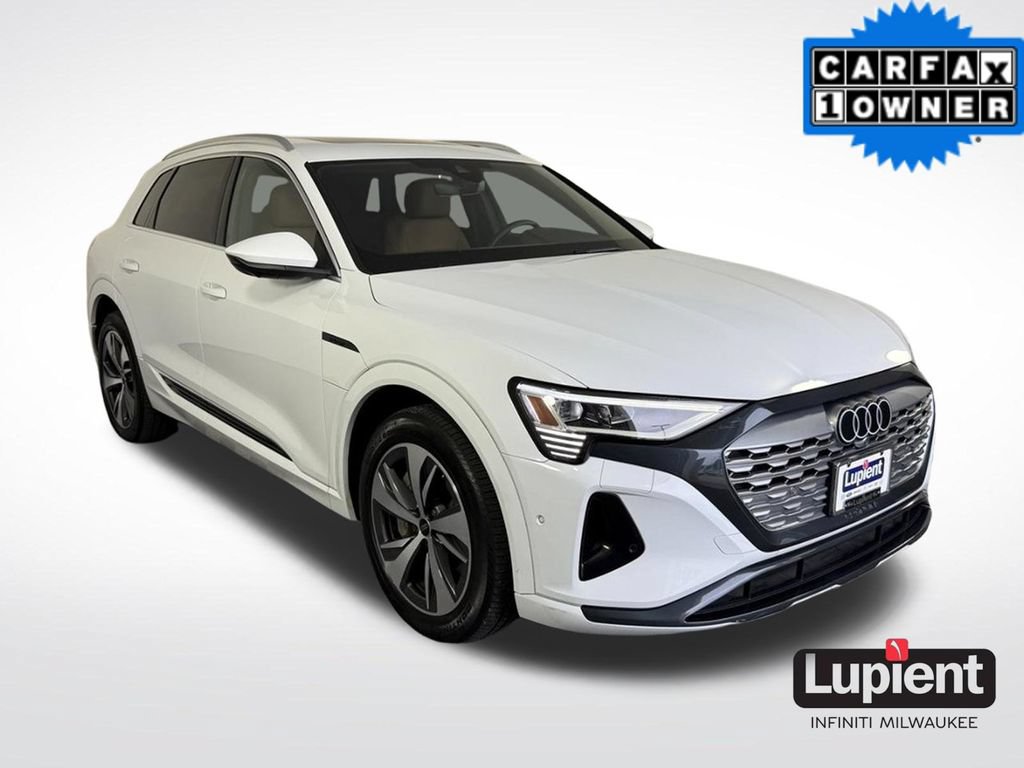 Used 2024 Audi Q8 e-tron Premium Plus w/ Premium Plus Package AWD/4WD image 1