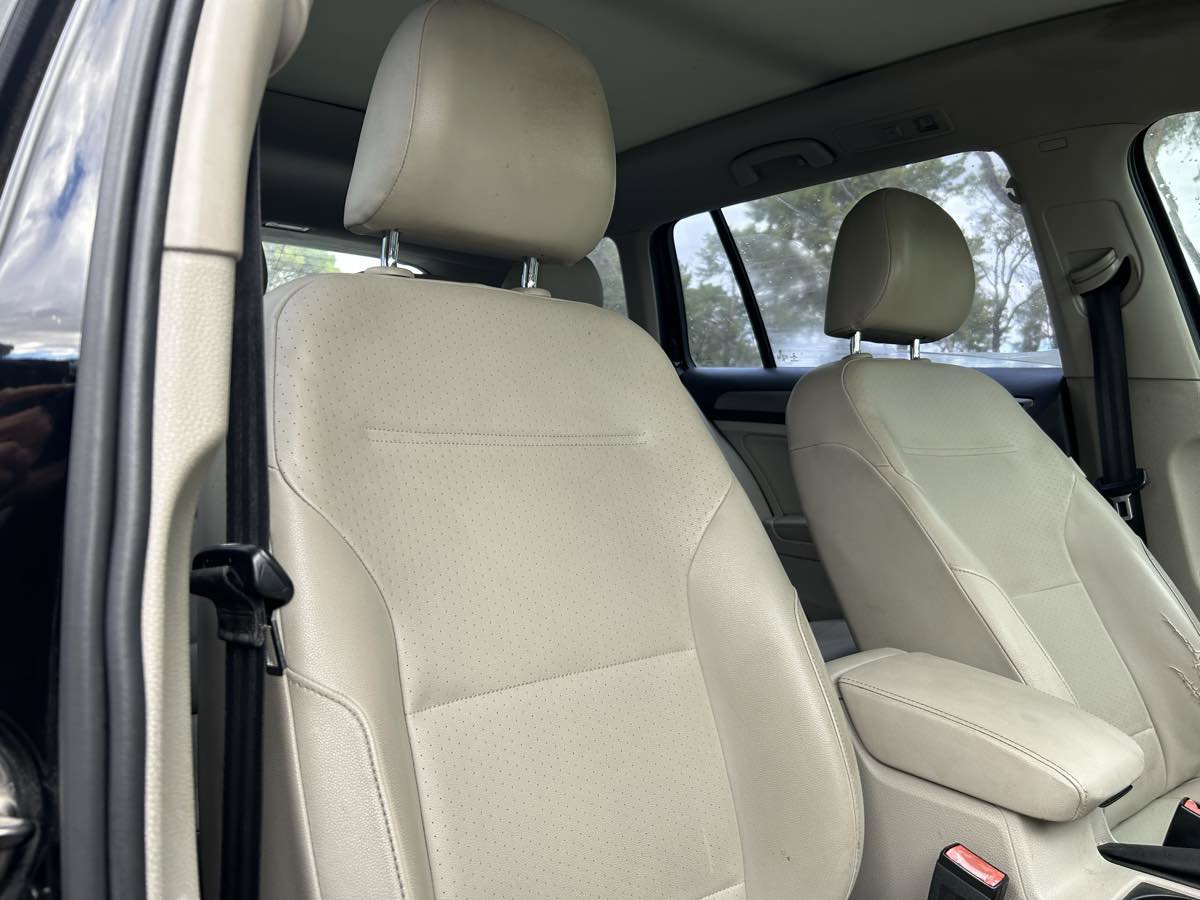 Used 2015 Volkswagen Golf SEL image 28