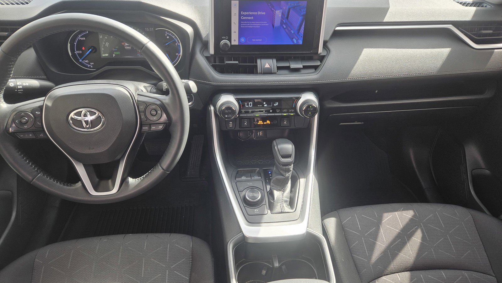 Used 2023 Toyota RAV4 XLE w/ Convenience Package AWD/4WD image 9