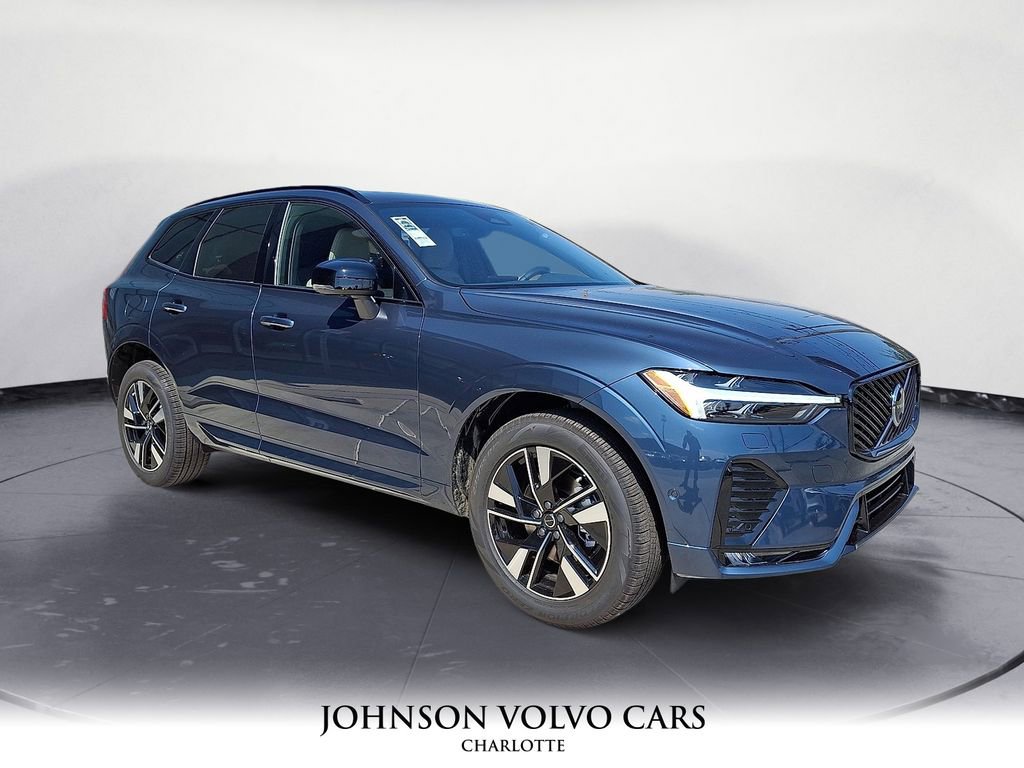 New 2026 Volvo XC40 B5 Ultra w/ Protection Package Premier