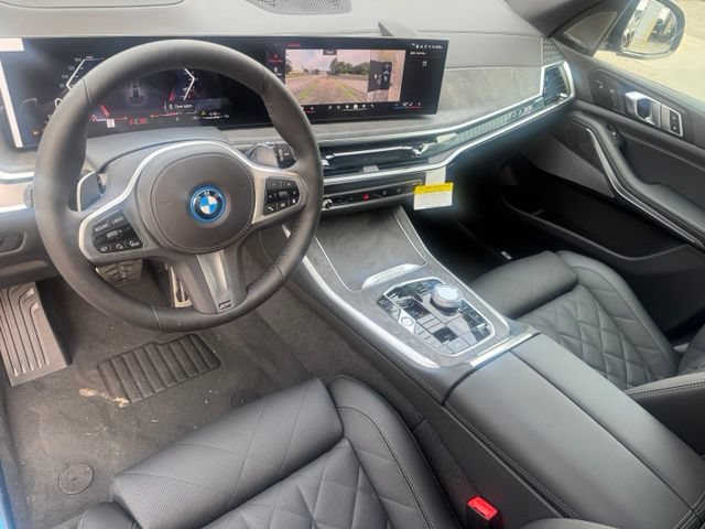 New 2026 BMW X5 xDrive50e w/ Executive Package AWD/4WD image 14