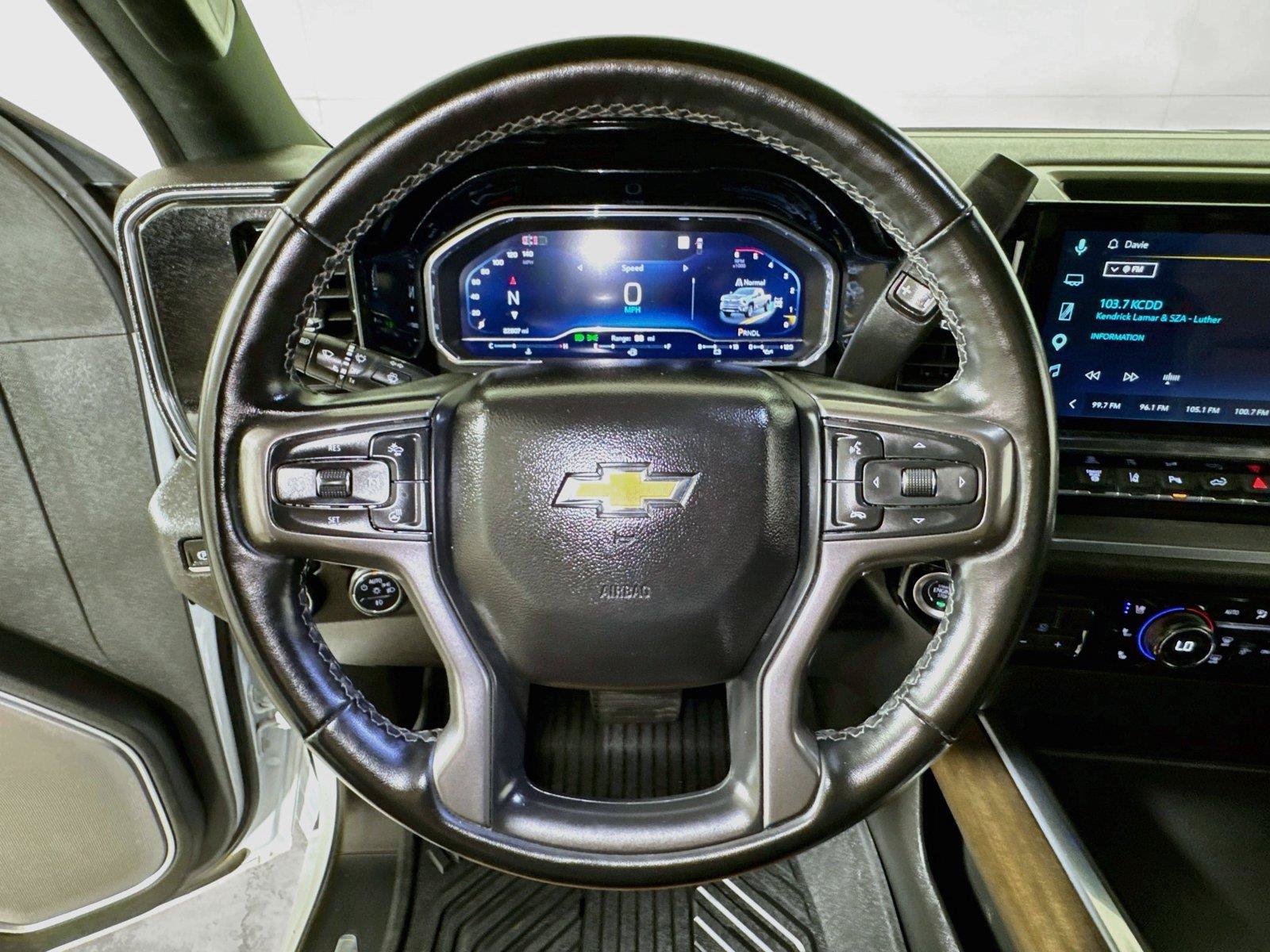 Certified 2025 Chevrolet Silverado 2500 High Country w/ Technology Package AWD/4WD image 9