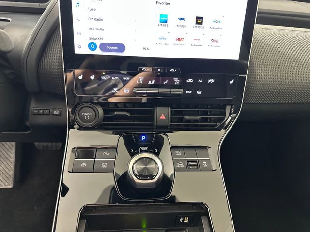 Used 2024 Toyota bZ4X XLE w/ Weather Package AWD/4WD image 23