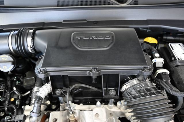 Used 2023 Jeep Compass Limited image 32