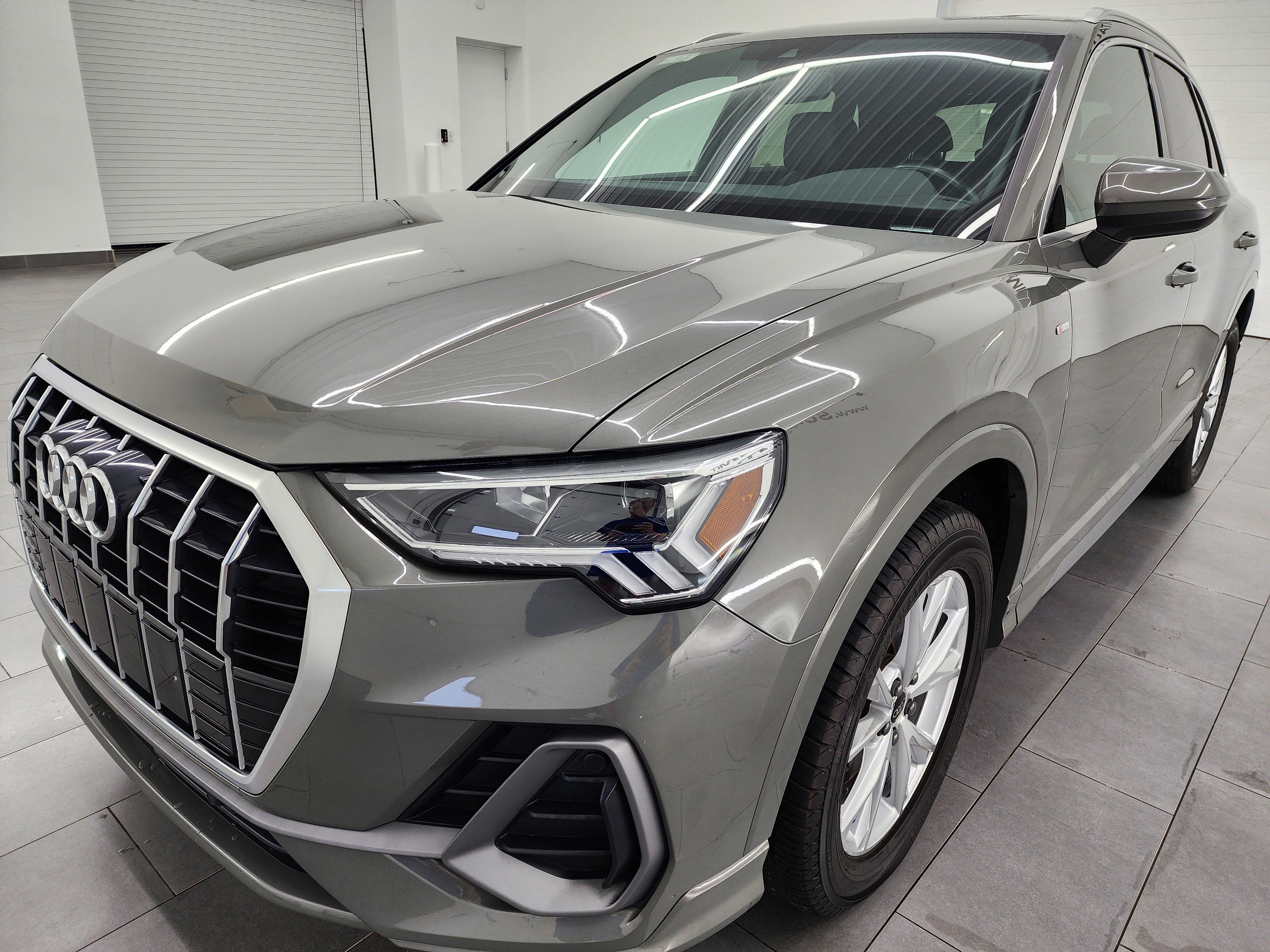 Used 2024 Audi Q3 2.0T Premium image 7