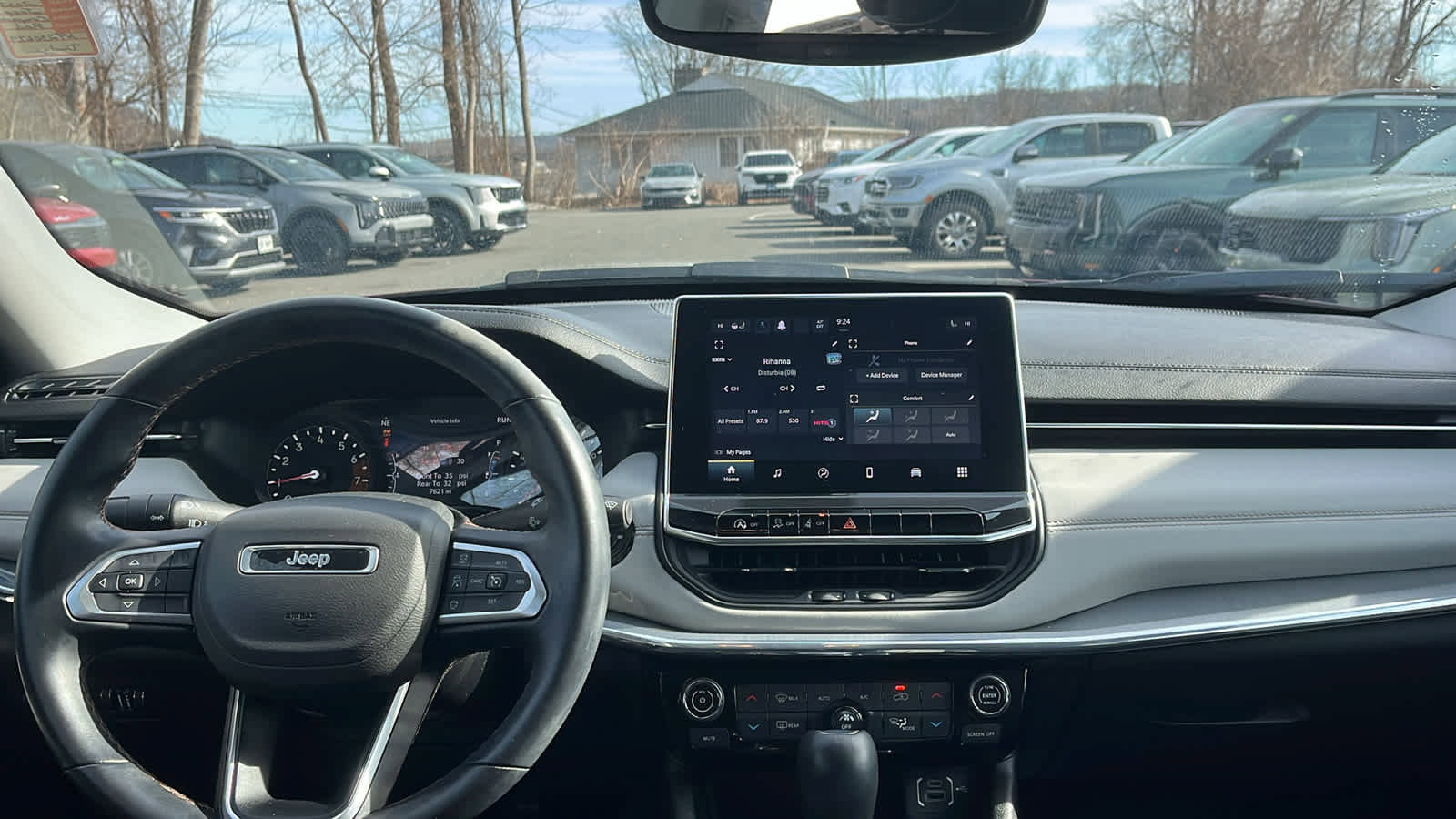 Used 2022 Jeep Compass Limited w/ Sun and Sound Group image 28