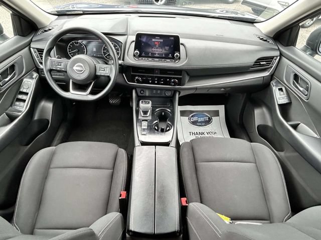 Used 2024 Nissan Rogue S FWD image 9
