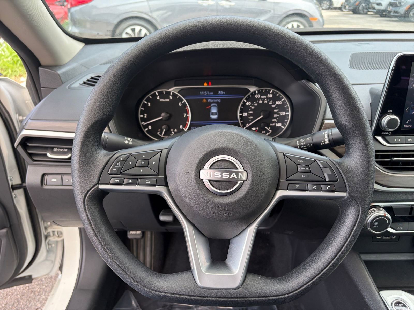 Used 2025 Nissan Altima 2.5 SV FWD image 28