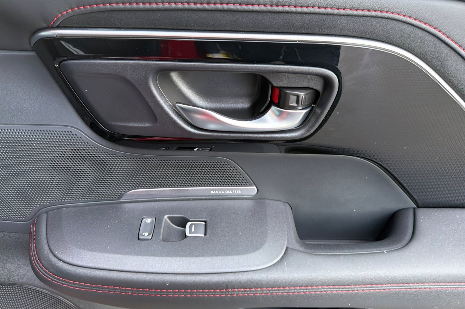 Certified 2025 Acura ADX A-Spec image 22